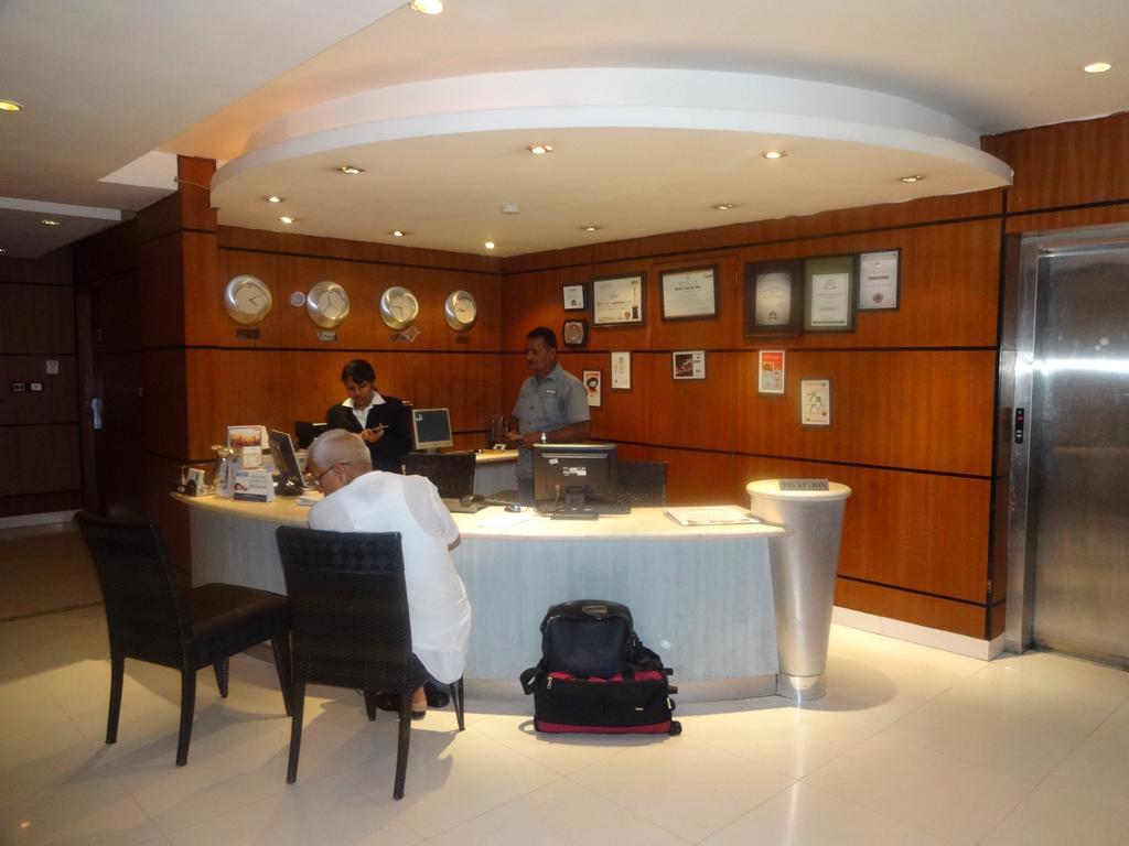Ohris Banjara Hyderabad Exterior foto